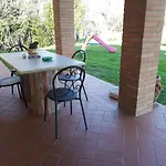 Agriturismo Montemari Палая