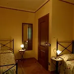 Фермерский дом Agriturismo Montemari *