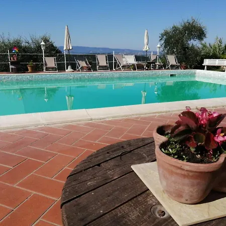 Agriturismo Montemari בית חווה *