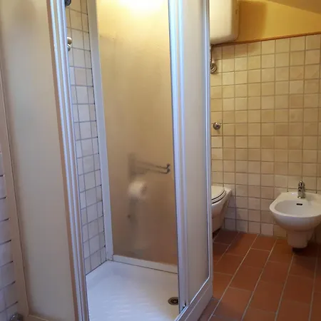 בית חווה Agriturismo Montemari פאלאיה