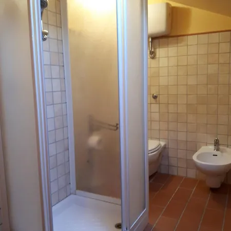 בית חווה Agriturismo Montemari פאלאיה