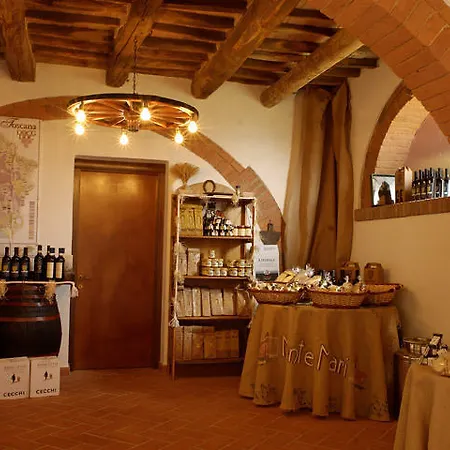 בית חווה Agriturismo Montemari