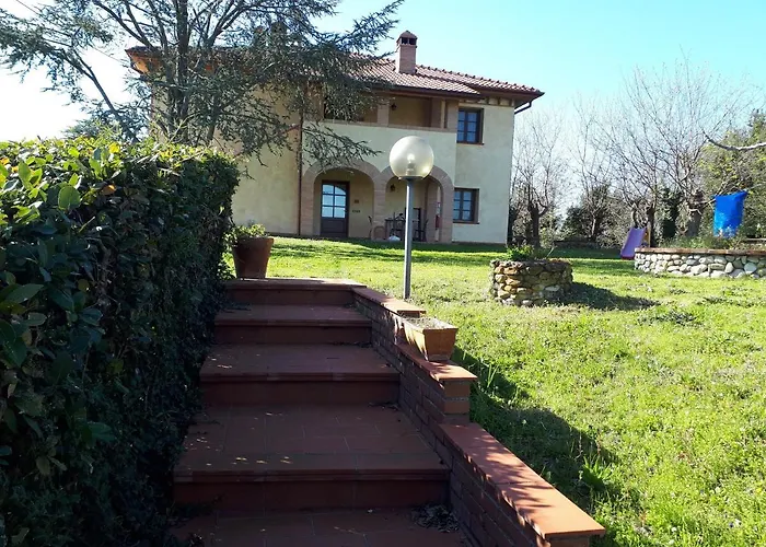 Farma Agriturismo Montemari