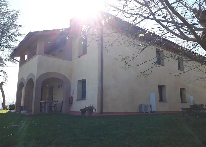 Agriturismo Montemari Farma Palaia
