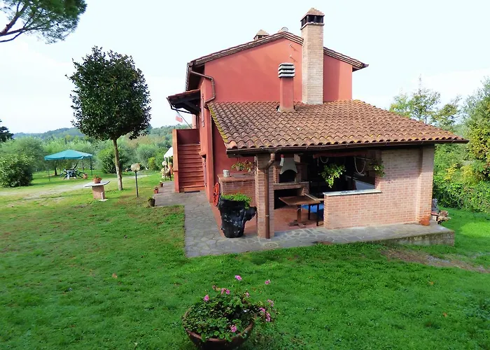 Farma Agriturismo Montemari