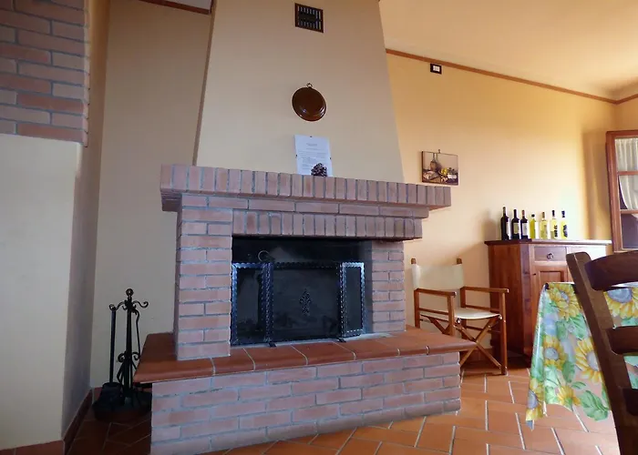 Agriturismo Montemari *